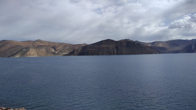 Bike Trip To Leh Ladakh | लेह लद्दाख़ यात्रा - 16 सितम्बर - पंगोंग लेक से नुब्रा वैली photo 3