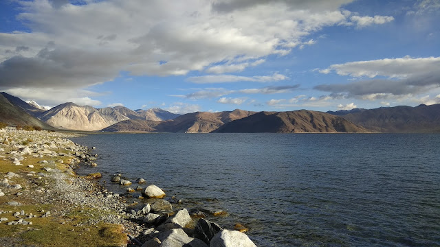 Bike Trip To Leh Ladakh | लेह लद्दाख़ यात्रा - 16 सितम्बर - पंगोंग लेक से नुब्रा वैली photo 1